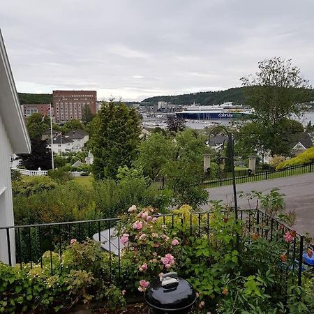 Lys Og Lettstelt Leilighet Med Utsikt Over Byen Apartment Sandefjord Ngoại thất bức ảnh